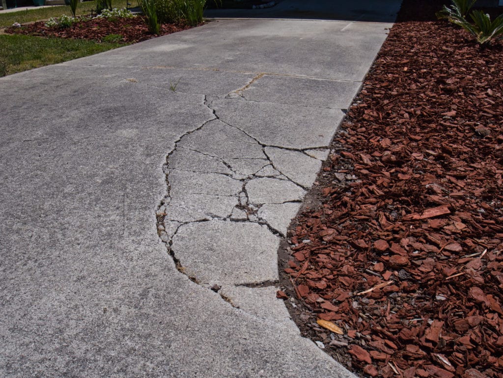 concrete slab cracks